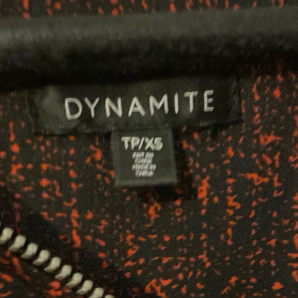 Black and red blouse - Picture 5 of 5